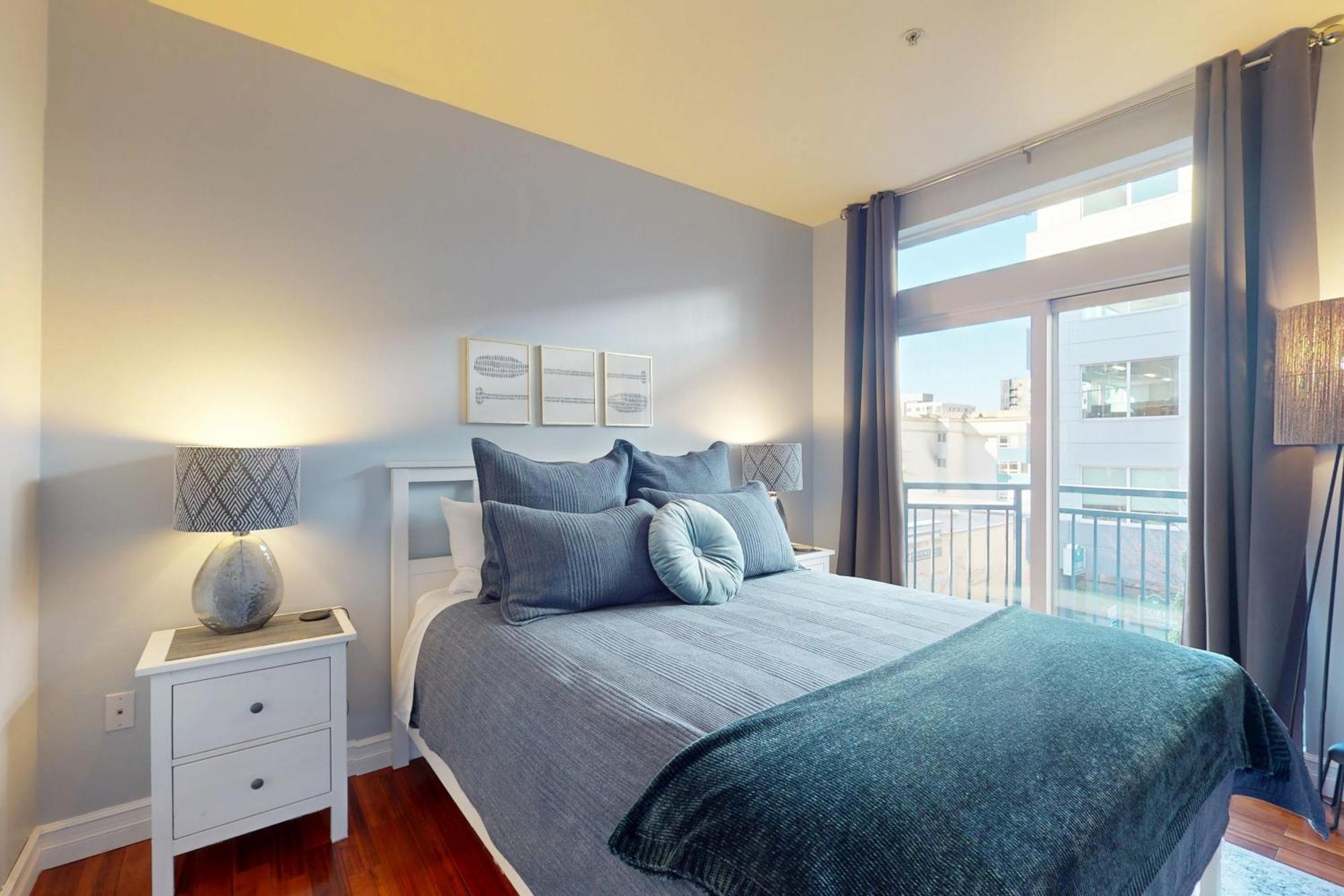 Апартаменты Belltown Court II Сиэтл Номер фото